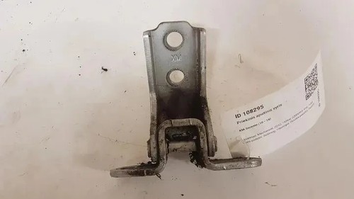 Cerniera porta anteriore